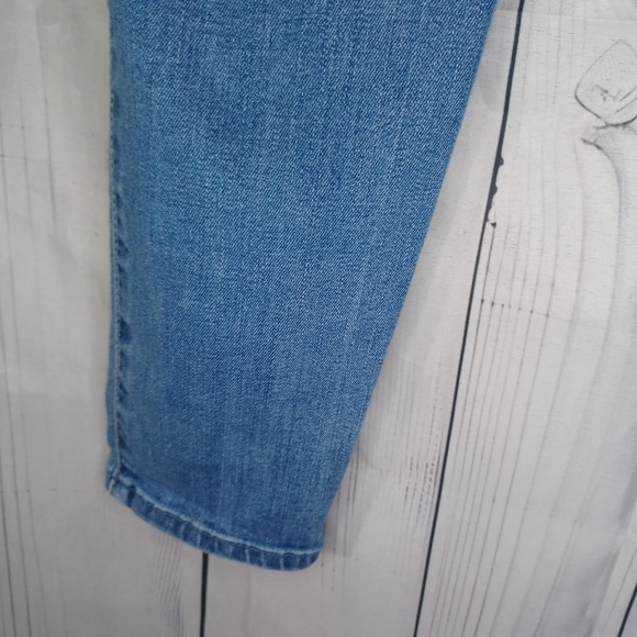 Hollister Distressed High Rise Super skinny crop jeans - Picture 16 of 16